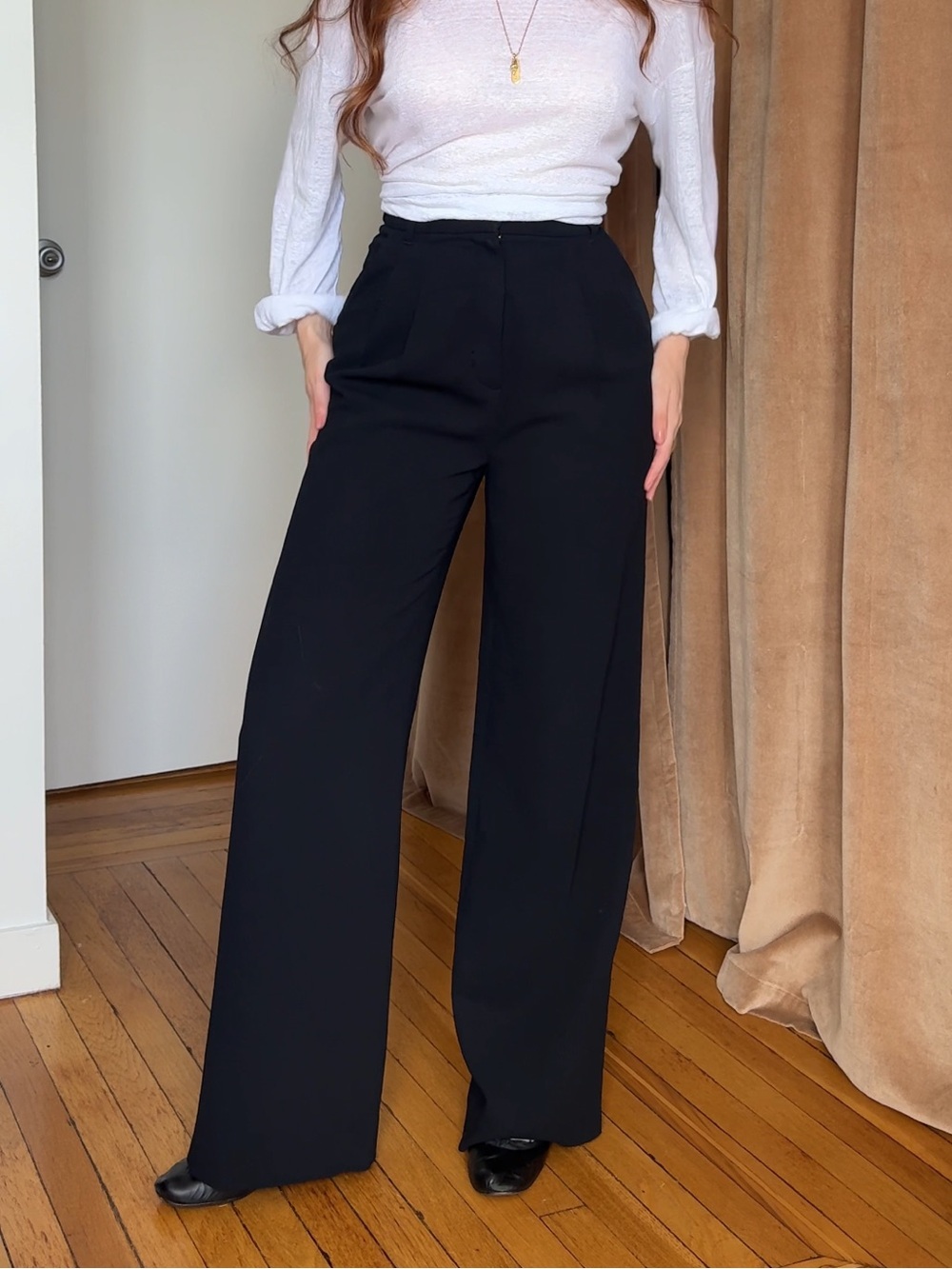Aritzia Wilfred Effortless Pant in black